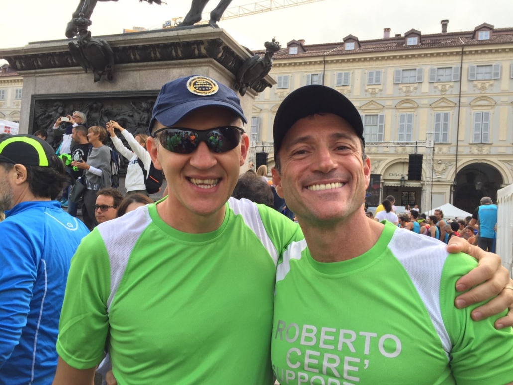 Roberto Cerè con Adriano Gall alla partenza della maratona di Torino 2016